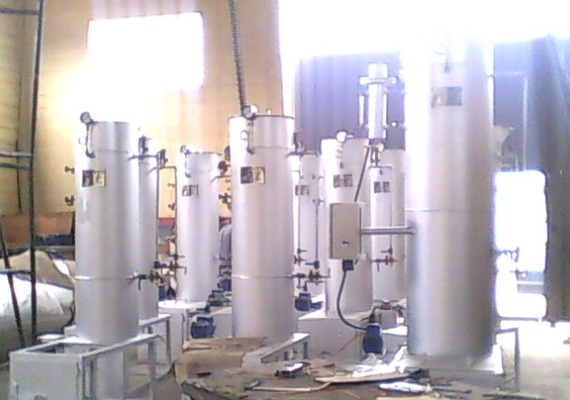 Caldeira Vertical
<br>Fornalha Refrat&aacuteria
<br>Combust&iacutevel Lenha